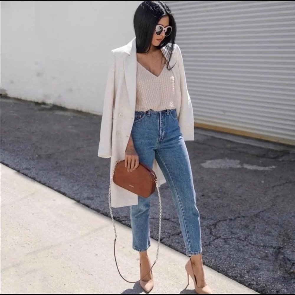 ZARA NWT MOMJEANS